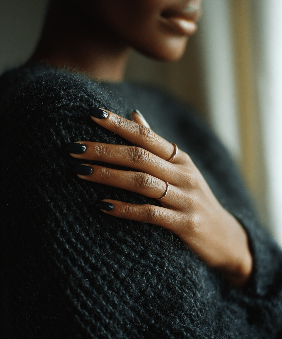 Midnight Poise - Luxe Nail Company